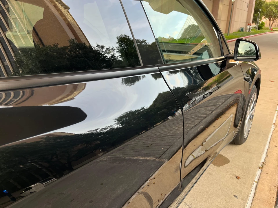 2022 Tesla Model Y - Image 24 of 31