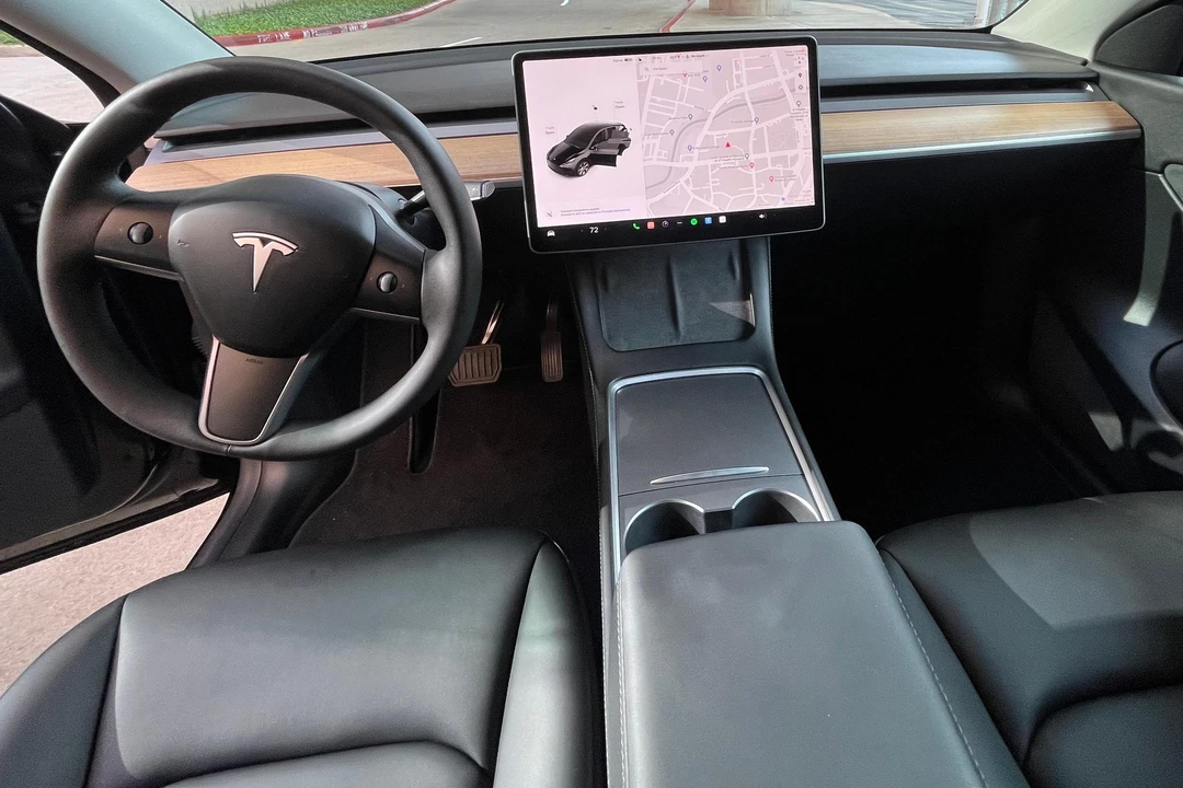 2022 Tesla Model Y - Image 31 of 31