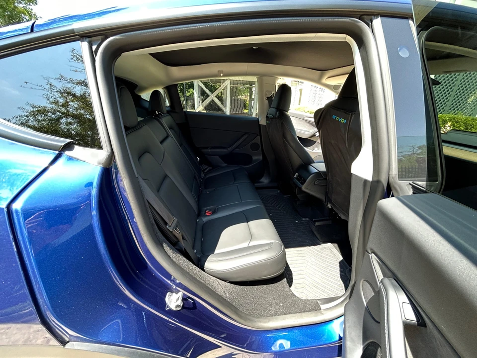 2022 Tesla Model Y - Image 29 of 31