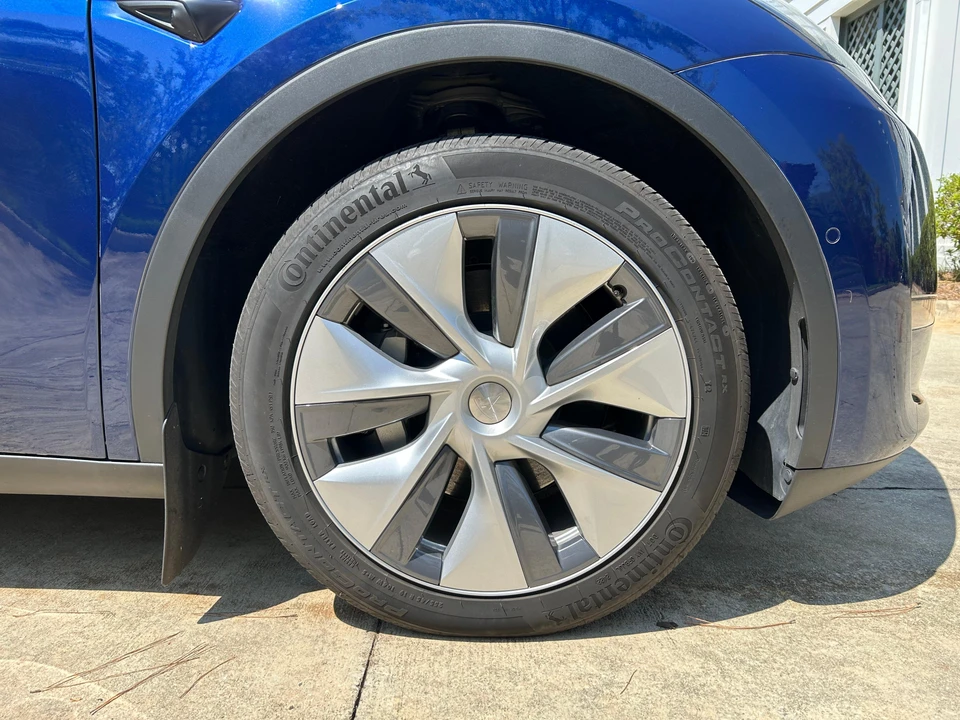 2022 Tesla Model Y - Image 20 of 31