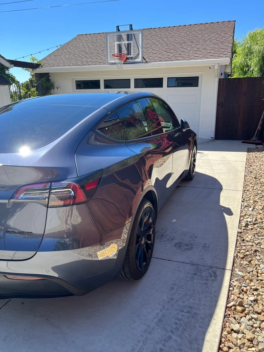 2022 Tesla Model Y - Image 31 of 31