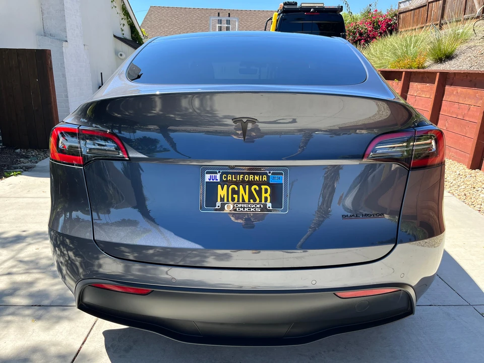 2022 Tesla Model Y - Image 14 of 31
