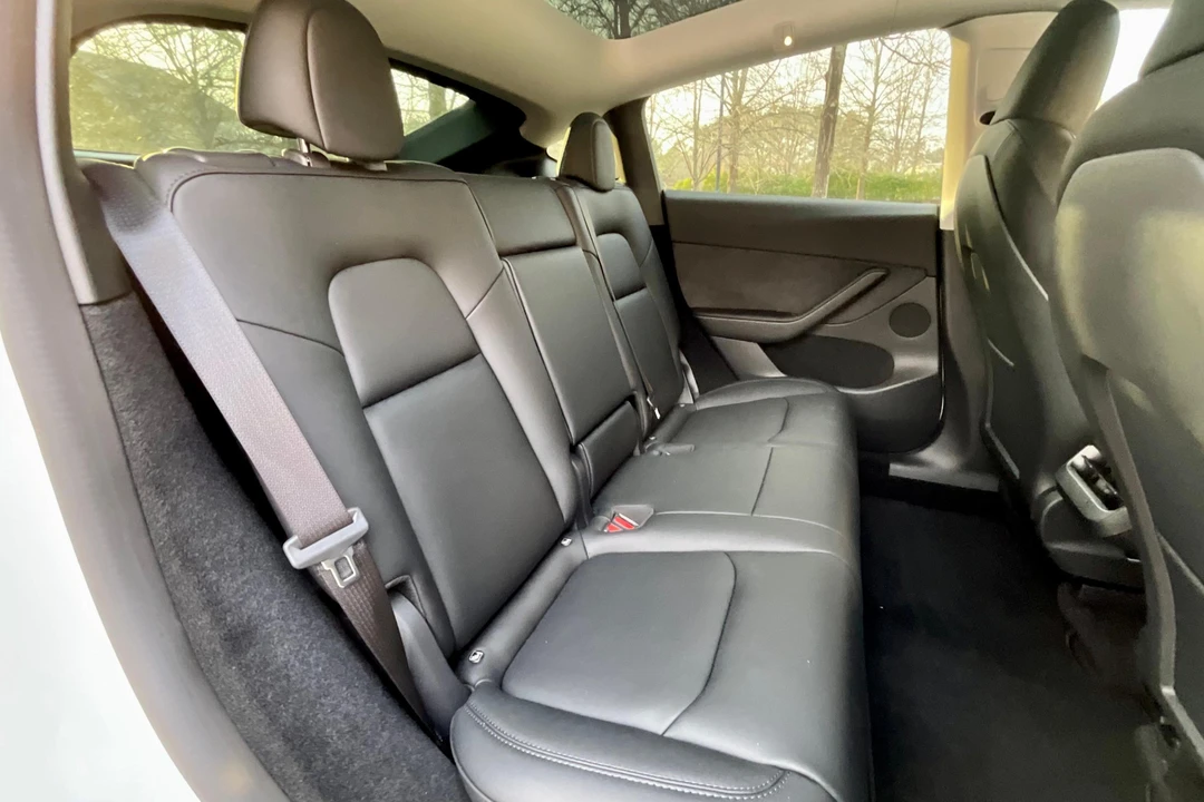 2022 Tesla Model Y - Image 22 of 31