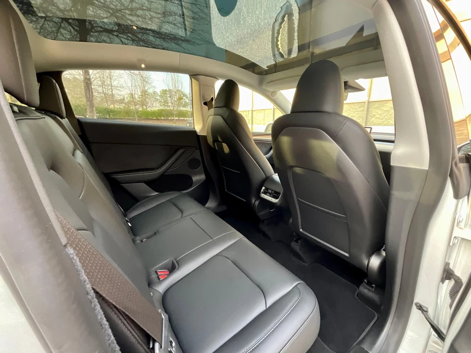 2022 Tesla Model Y - Image 30 of 31