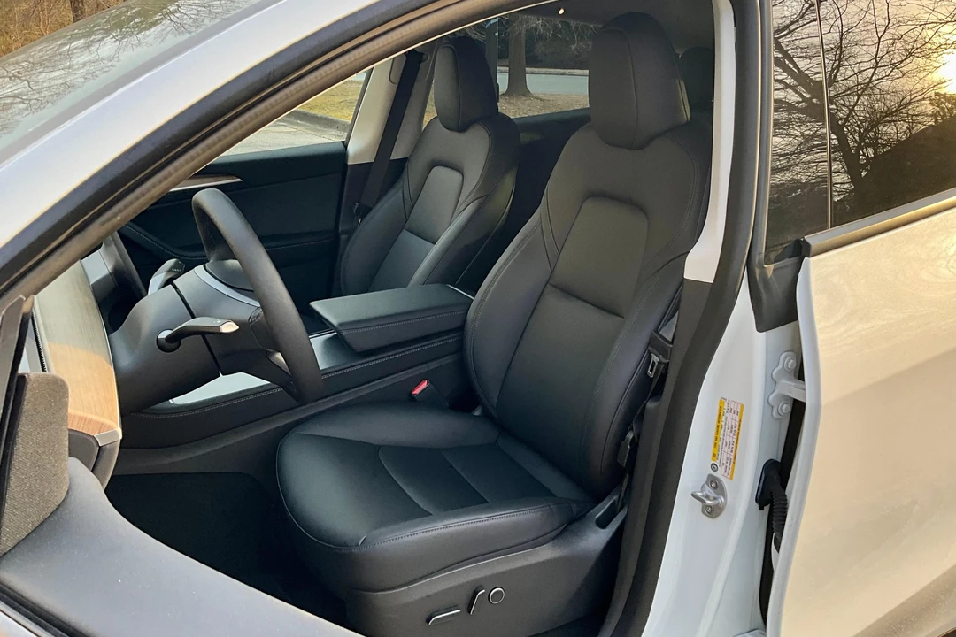 2022 Tesla Model Y - Image 21 of 31