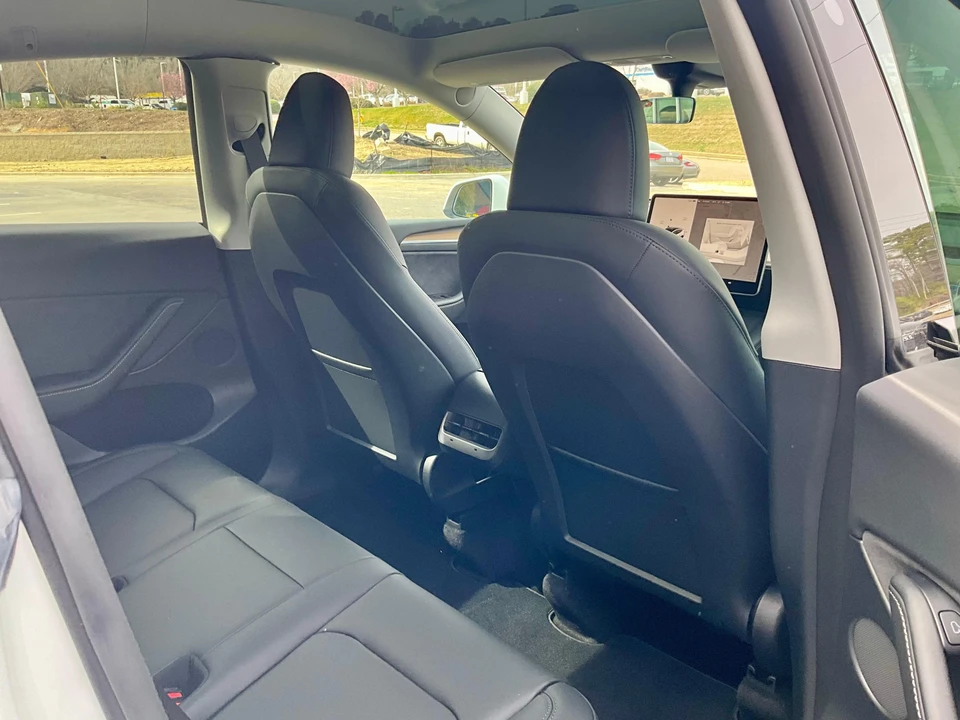 2022 Tesla Model Y - Image 31 of 31