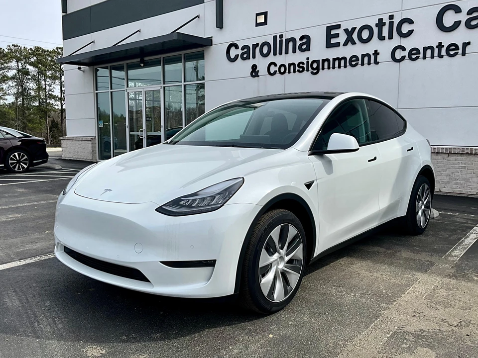 2022 Tesla Model Y - Image 6 of 31