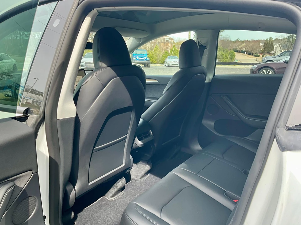 2022 Tesla Model Y - Image 29 of 31