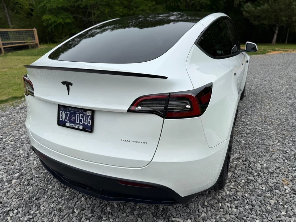 2022 Tesla Model Y - Image 11 of 31