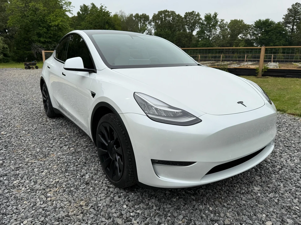 2022 Tesla Model Y - Image 15 of 31