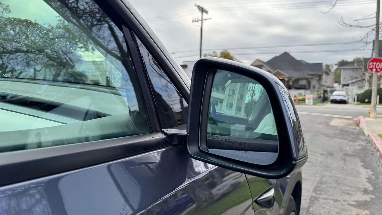 2022 Tesla Model Y - Image 17 of 31