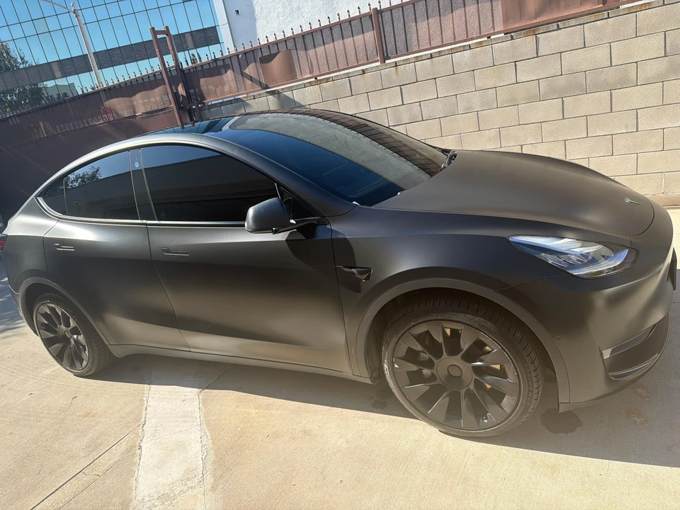 2022 Tesla Model Y - Image 10 of 31