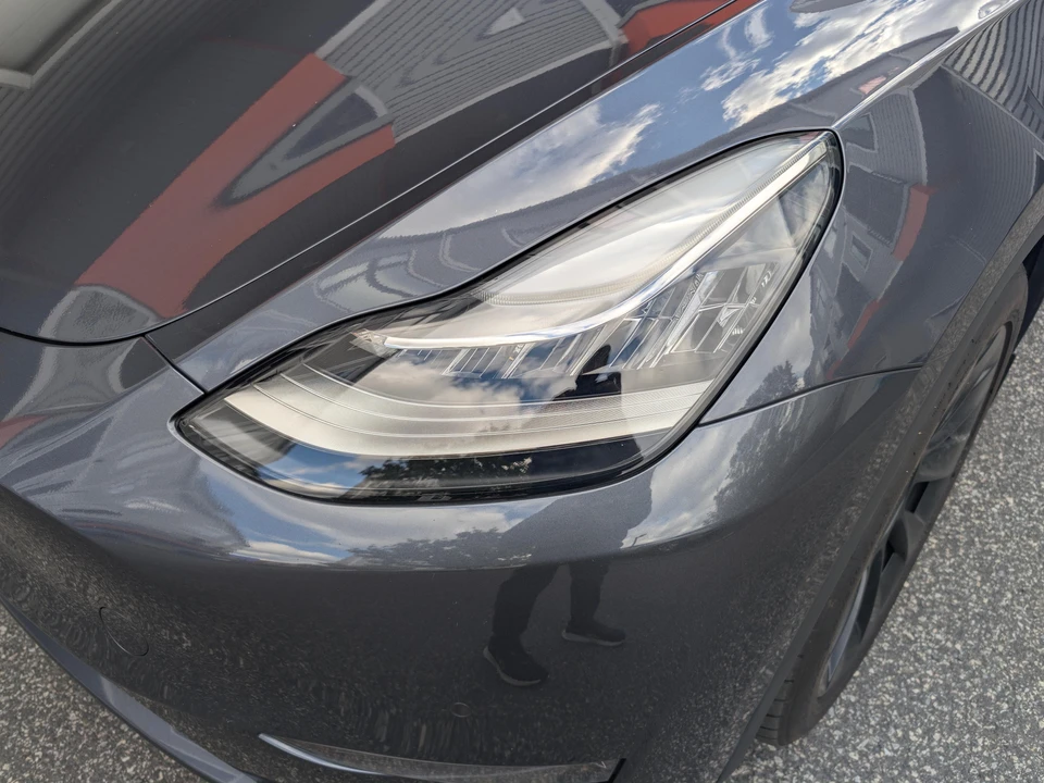 2022 Tesla Model Y - Image 10 of 31
