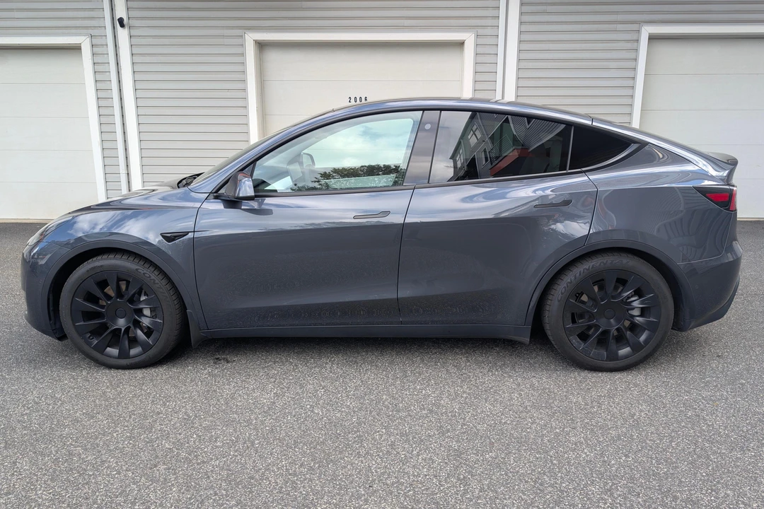 2022 Tesla Model Y - Image 3 of 31