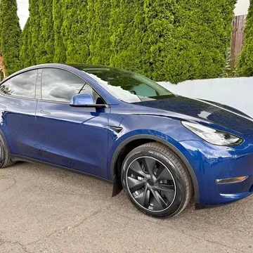 2022 Tesla Model Y Long Range AWD