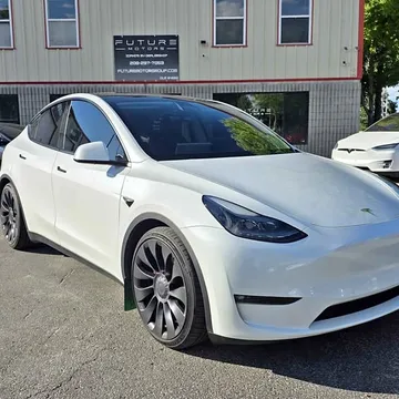2022 Tesla Model Y Long Range Performance
