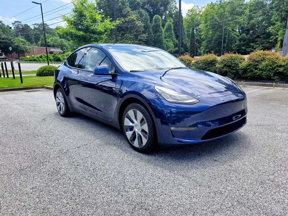 2022 Tesla Model Y - Image 14 of 15