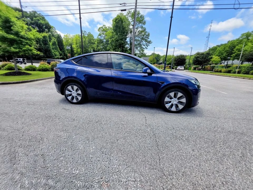 2022 Tesla Model Y - Image 13 of 15