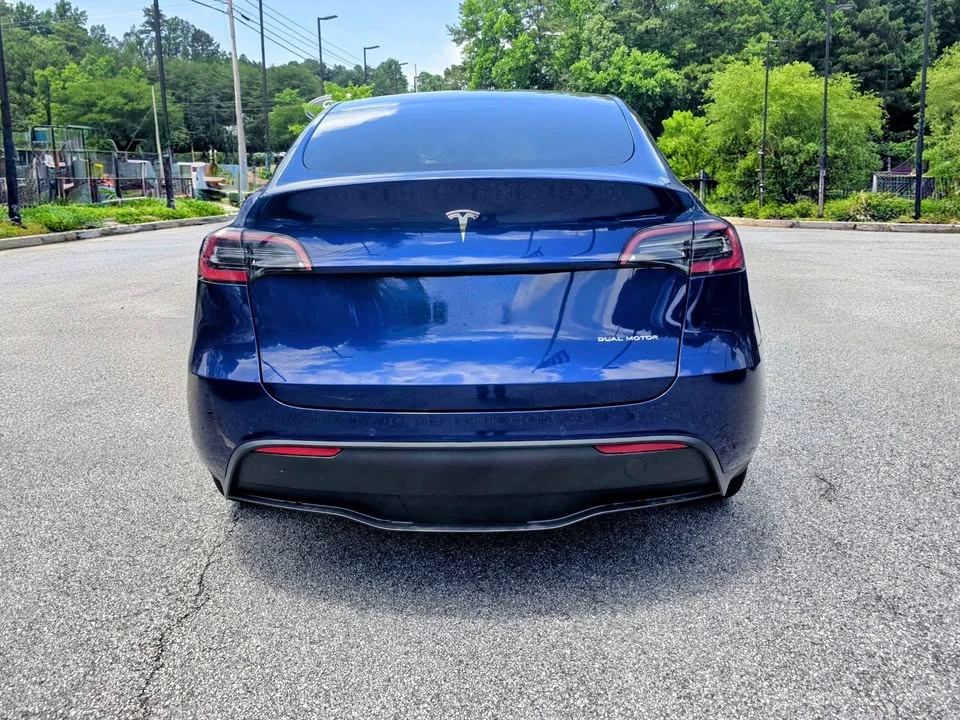 2022 Tesla Model Y - Image 9 of 15