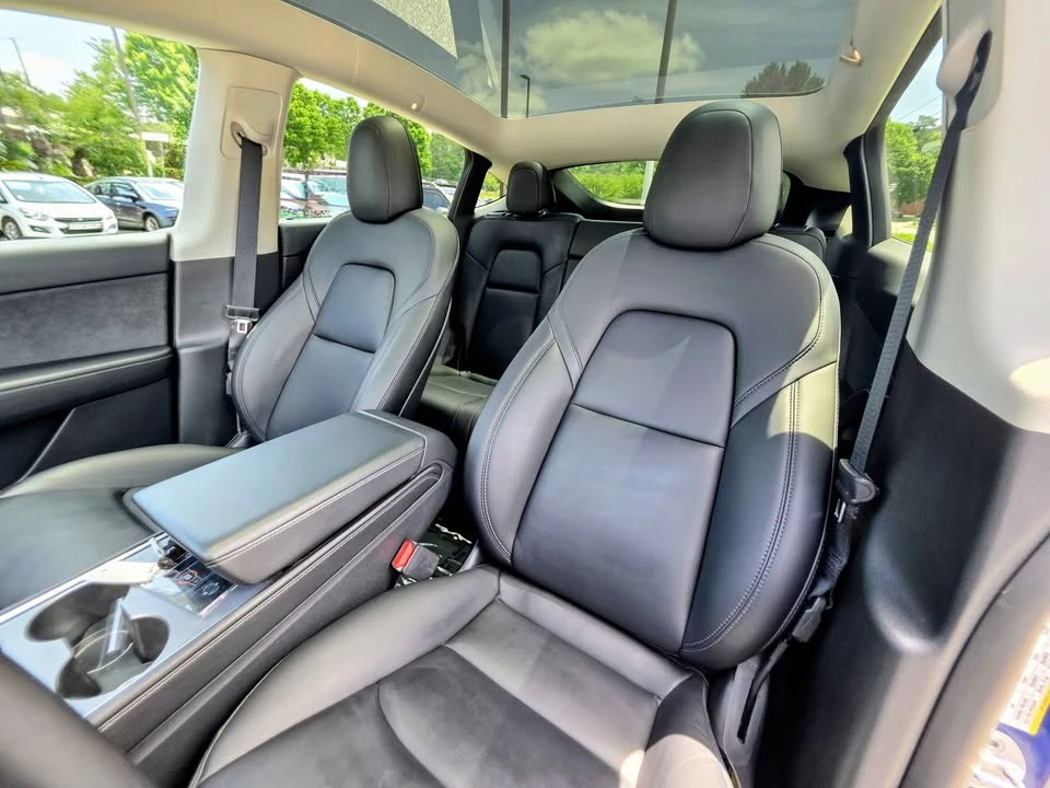 2022 Tesla Model Y - Image 7 of 15