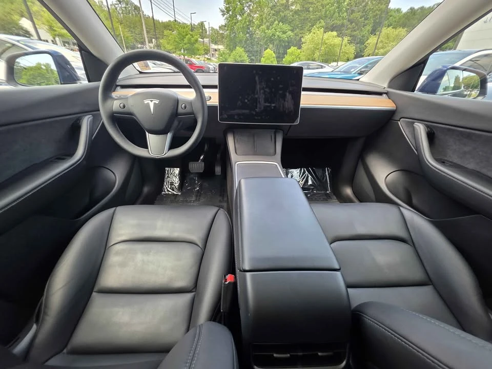 2022 Tesla Model Y - Image 5 of 15