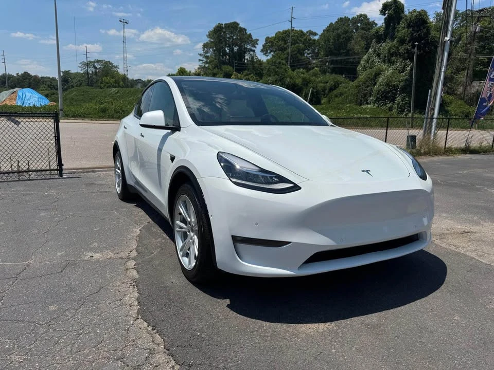 2022 Tesla Model Y - Image 3 of 19
