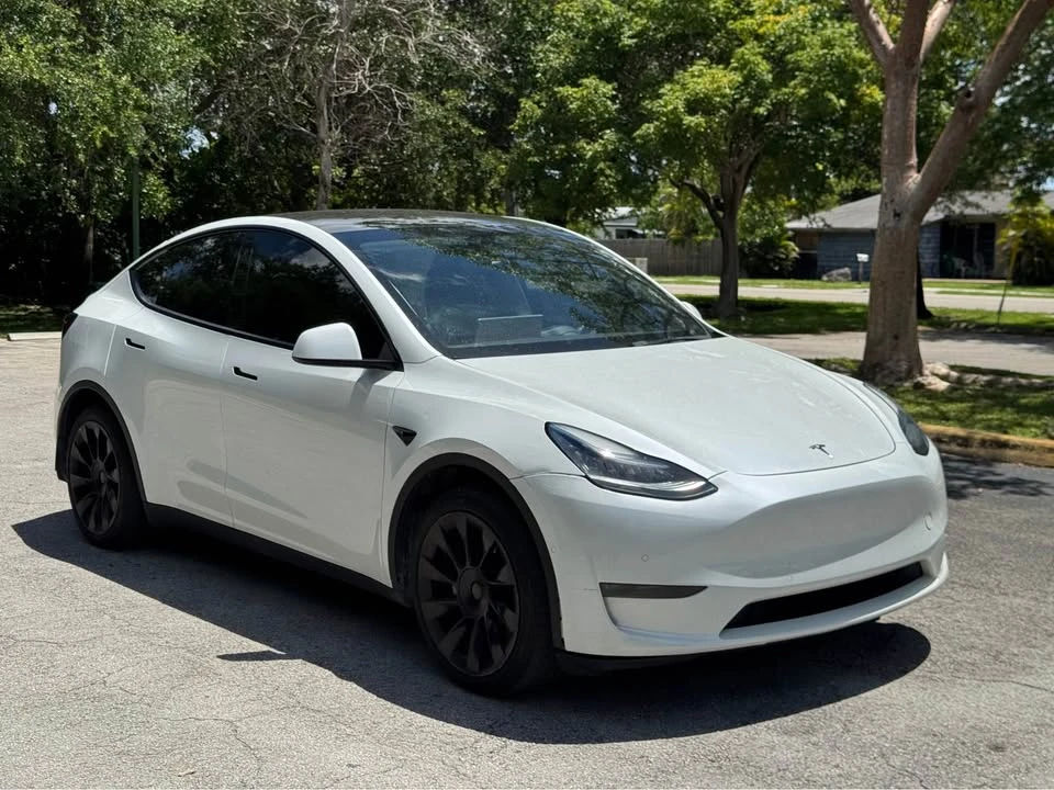 2022 Tesla Model Y - Image 6 of 15