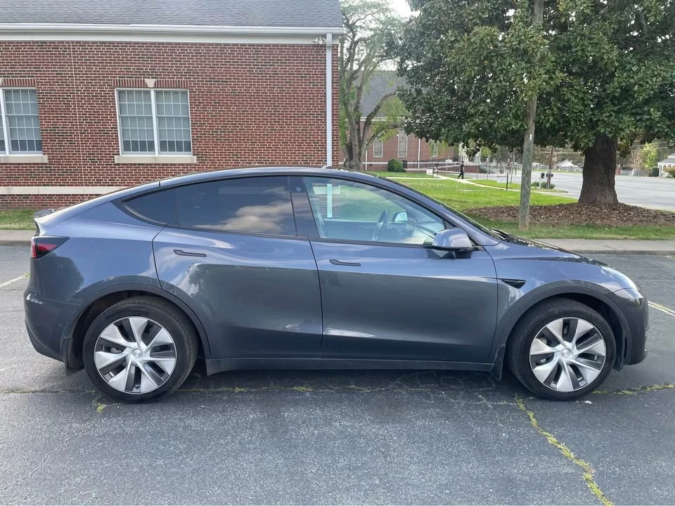 2022 Tesla Model Y - Image 7 of 14