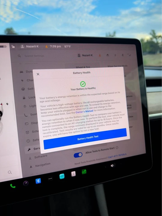 2022 Tesla Model Y - Image 10 of 11