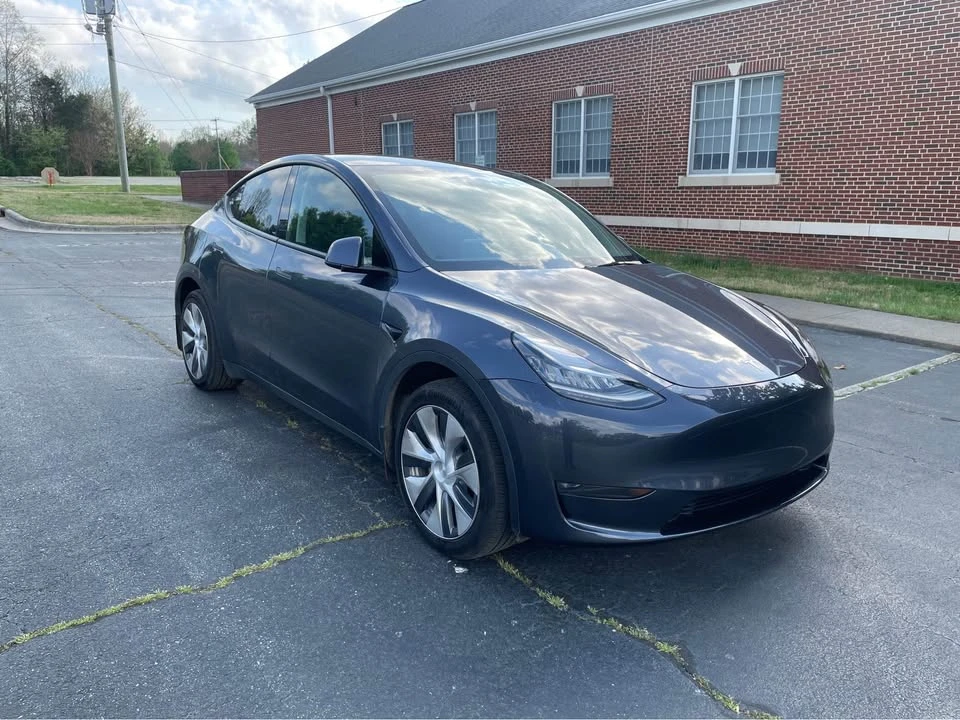 2022 Tesla Model Y - Image 8 of 14