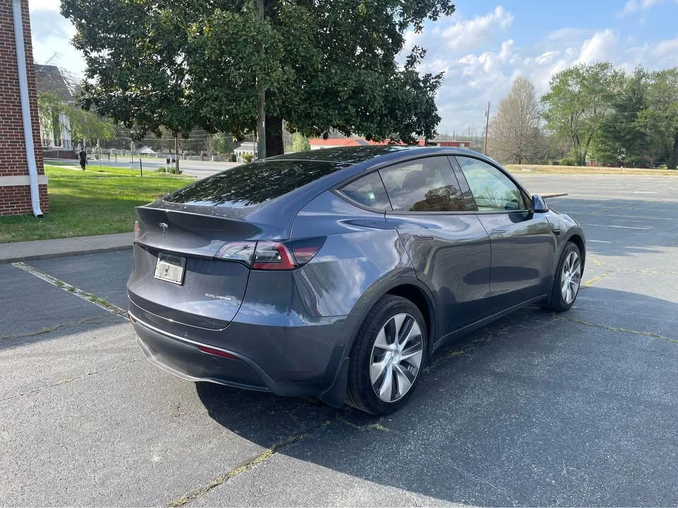 2022 Tesla Model Y - Image 6 of 14