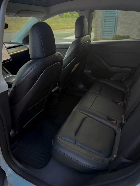 2022 Tesla Model Y - Image 8 of 11
