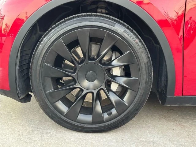 2022 Tesla Model Y - Image 21 of 21