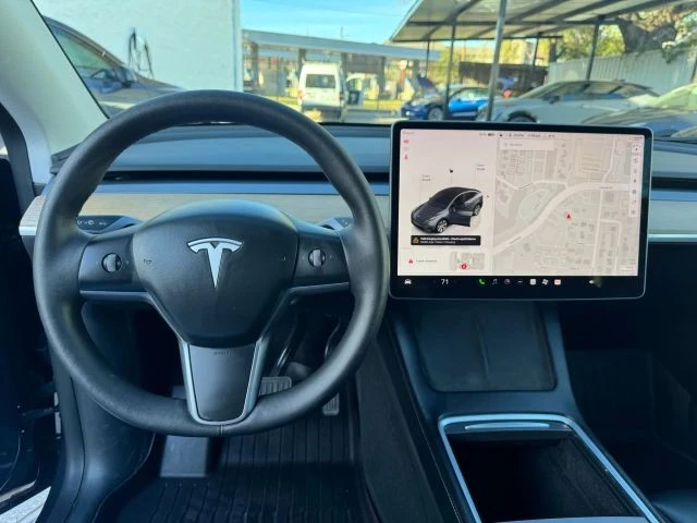 2022 Tesla Model Y - Image 3 of 31