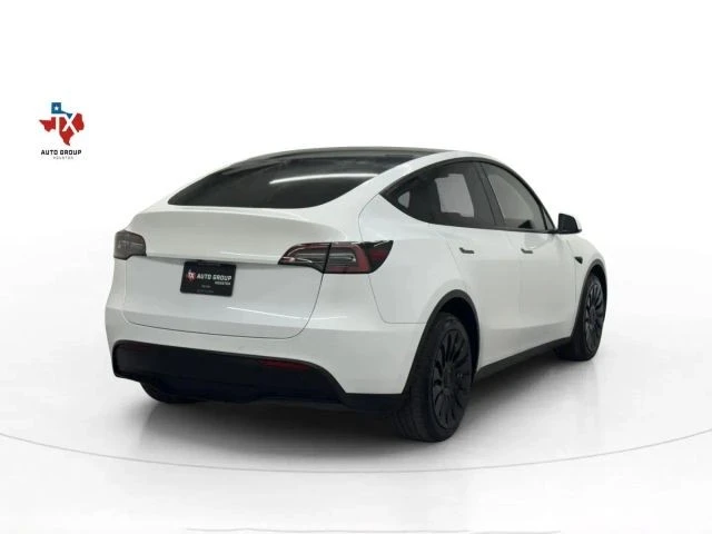 2022 Tesla Model Y - Image 6 of 12