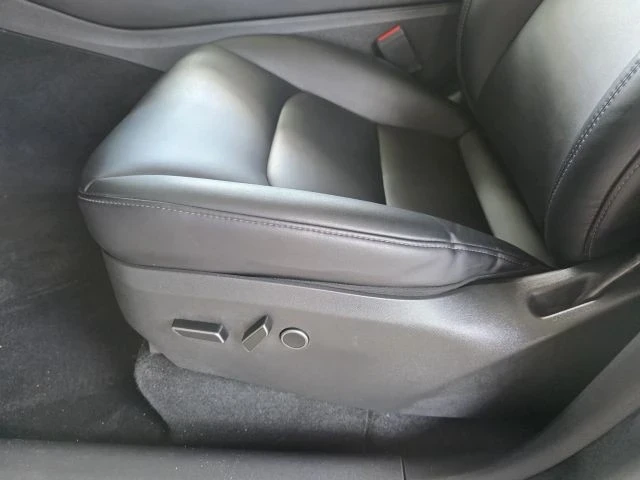 2022 Tesla Model Y - Image 20 of 21