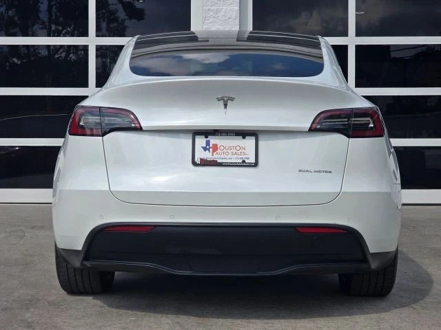 2022 Tesla Model Y - Image 5 of 21