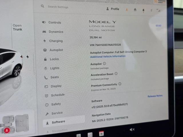2022 Tesla Model Y - Image 16 of 21