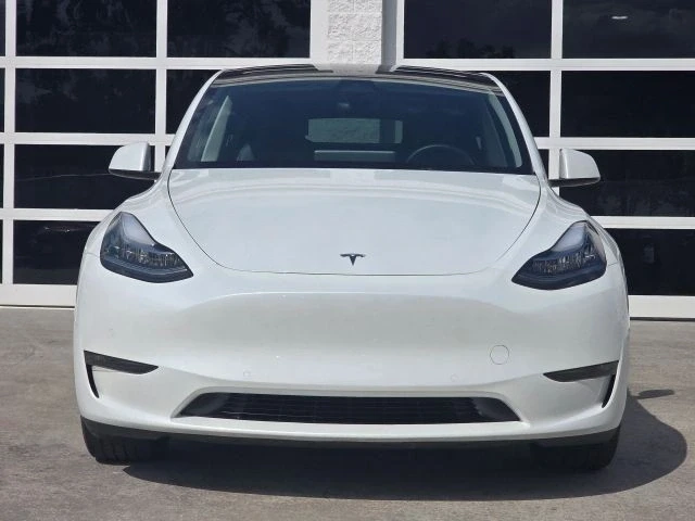 2022 Tesla Model Y - Image 8 of 21