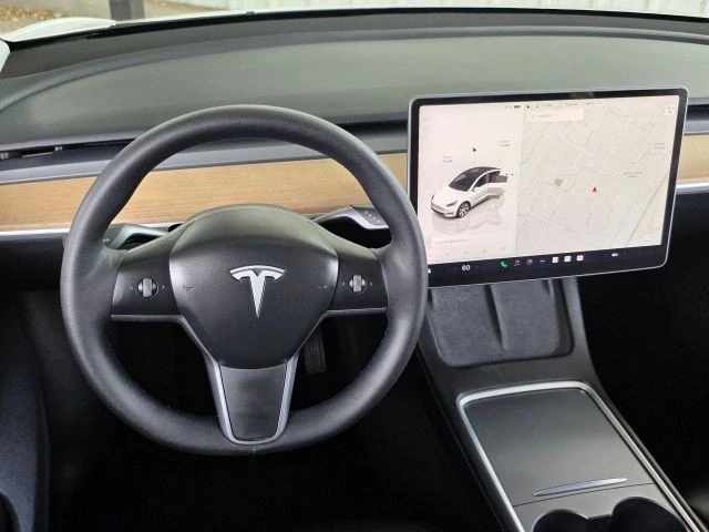 2022 Tesla Model Y - Image 11 of 21