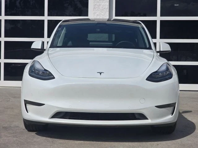 2022 Tesla Model Y - Image 8 of 21