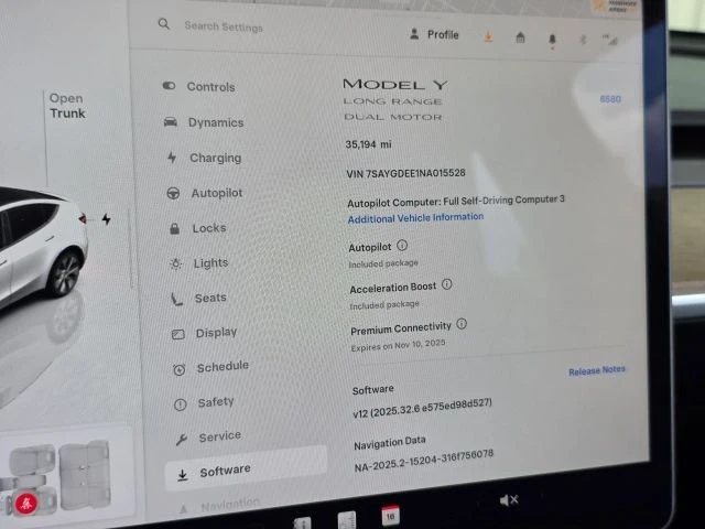 2022 Tesla Model Y - Image 16 of 21