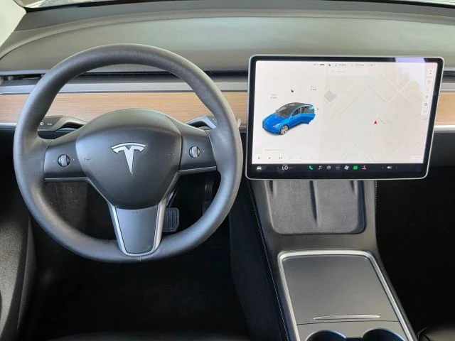 2022 Tesla Model Y - Image 15 of 21