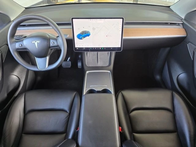 2022 Tesla Model Y - Image 14 of 21