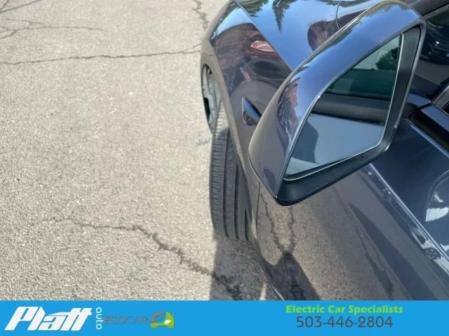 2022 Tesla Model Y - Image 15 of 21