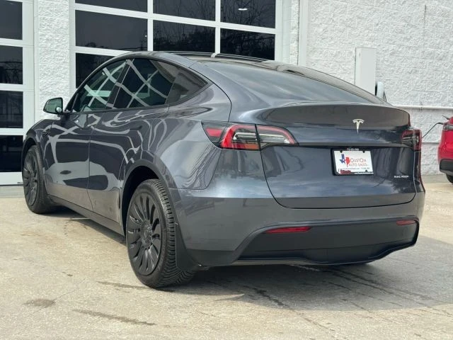 2022 Tesla Model Y - Image 10 of 21