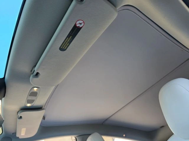 2022 Tesla Model Y - Image 21 of 21