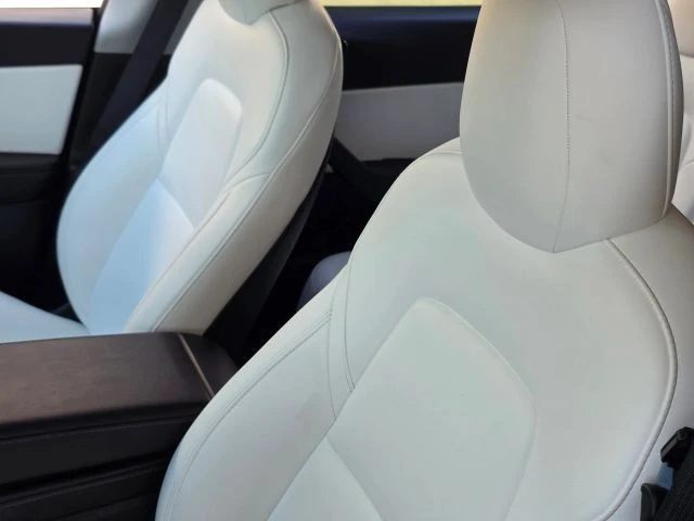 2022 Tesla Model Y - Image 20 of 21