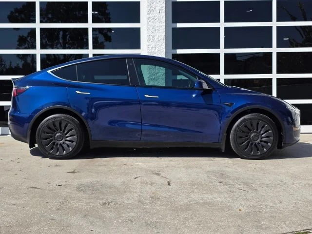 2022 Tesla Model Y - Image 3 of 21