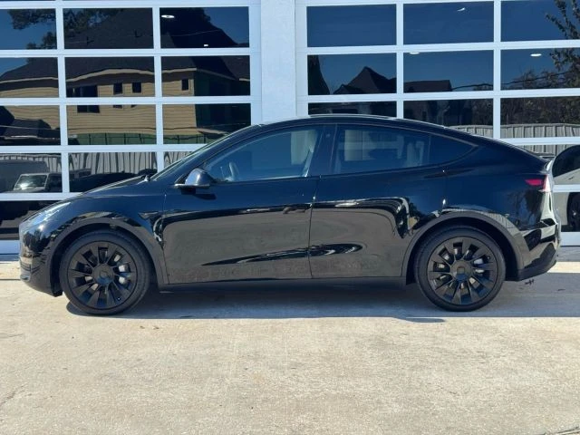 2022 Tesla Model Y - Image 19 of 21